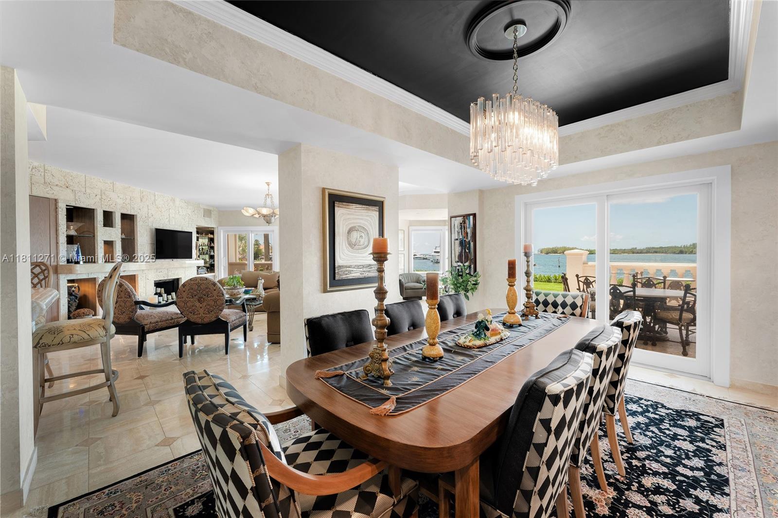 FISHER ISLAND - Residential