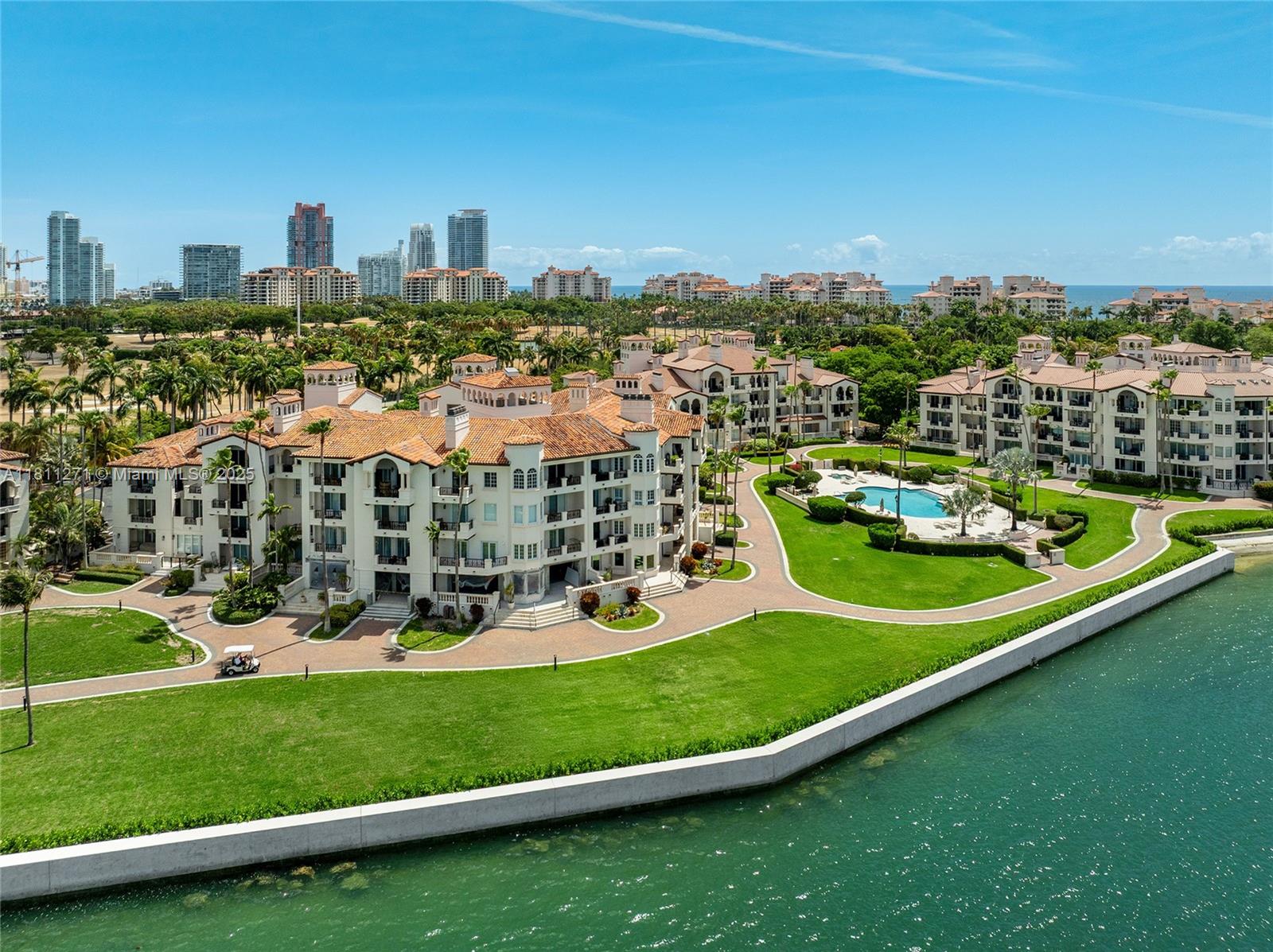 FISHER ISLAND - Residential