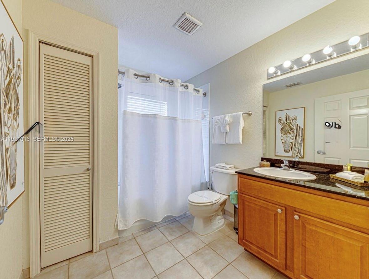 LAKE BUENA VISTA RESORT V - Residential