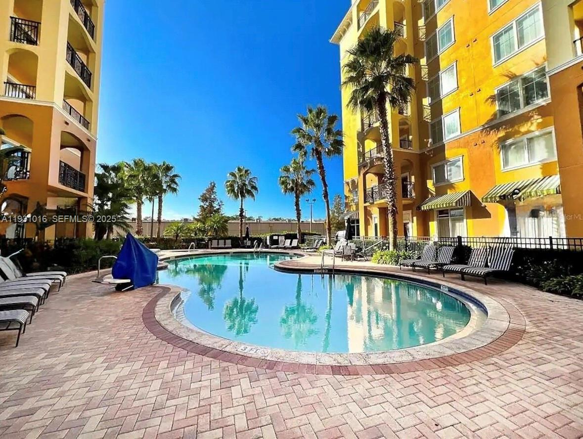 LAKE BUENA VISTA RESORT V - Residential