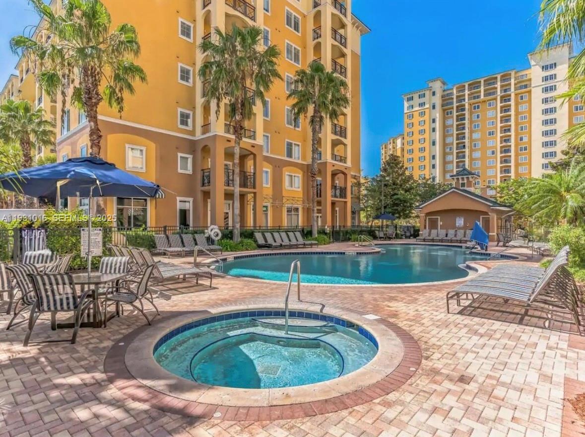 LAKE BUENA VISTA RESORT V - Residential