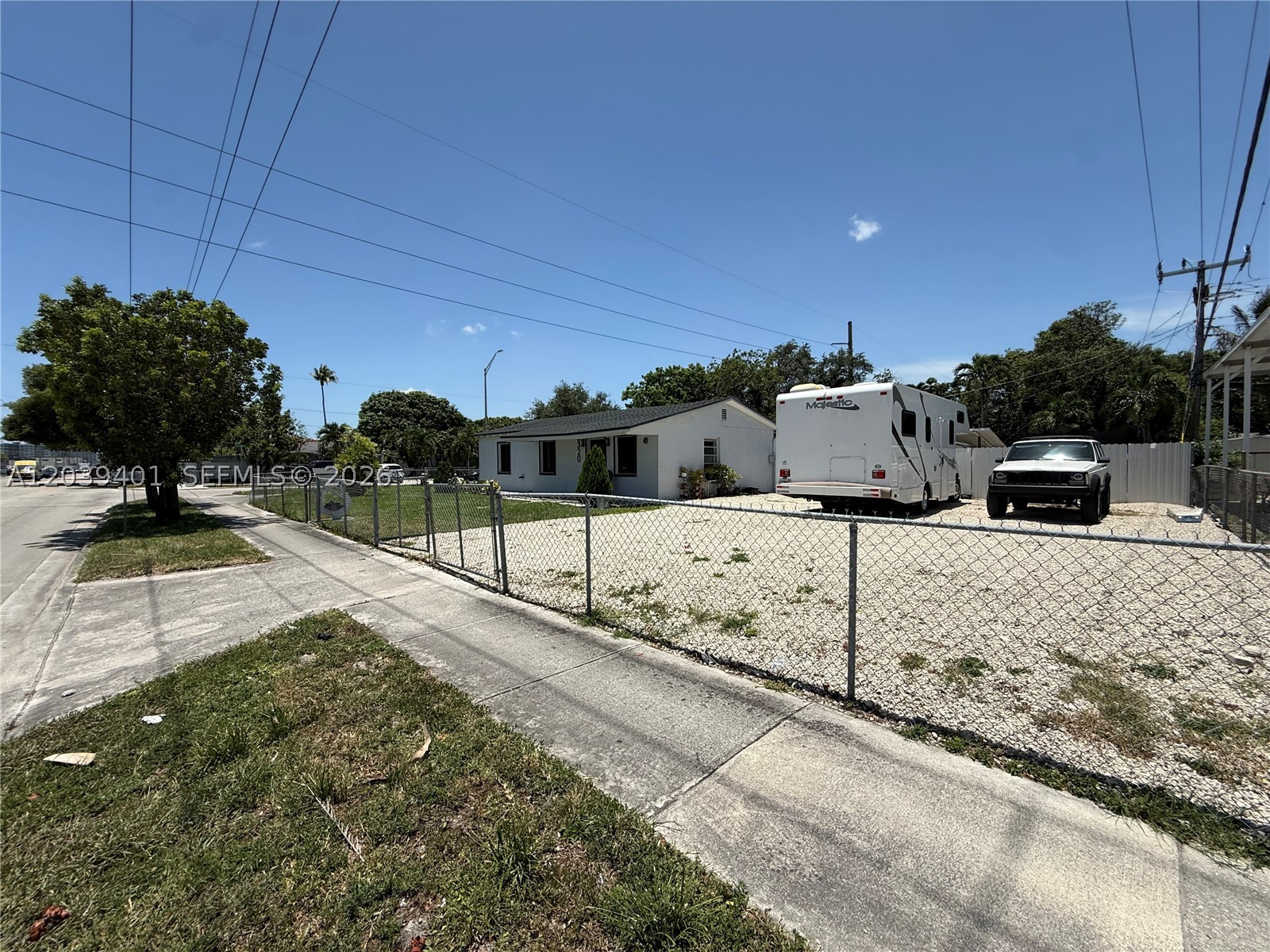 LINDEN GARDENS - Residential