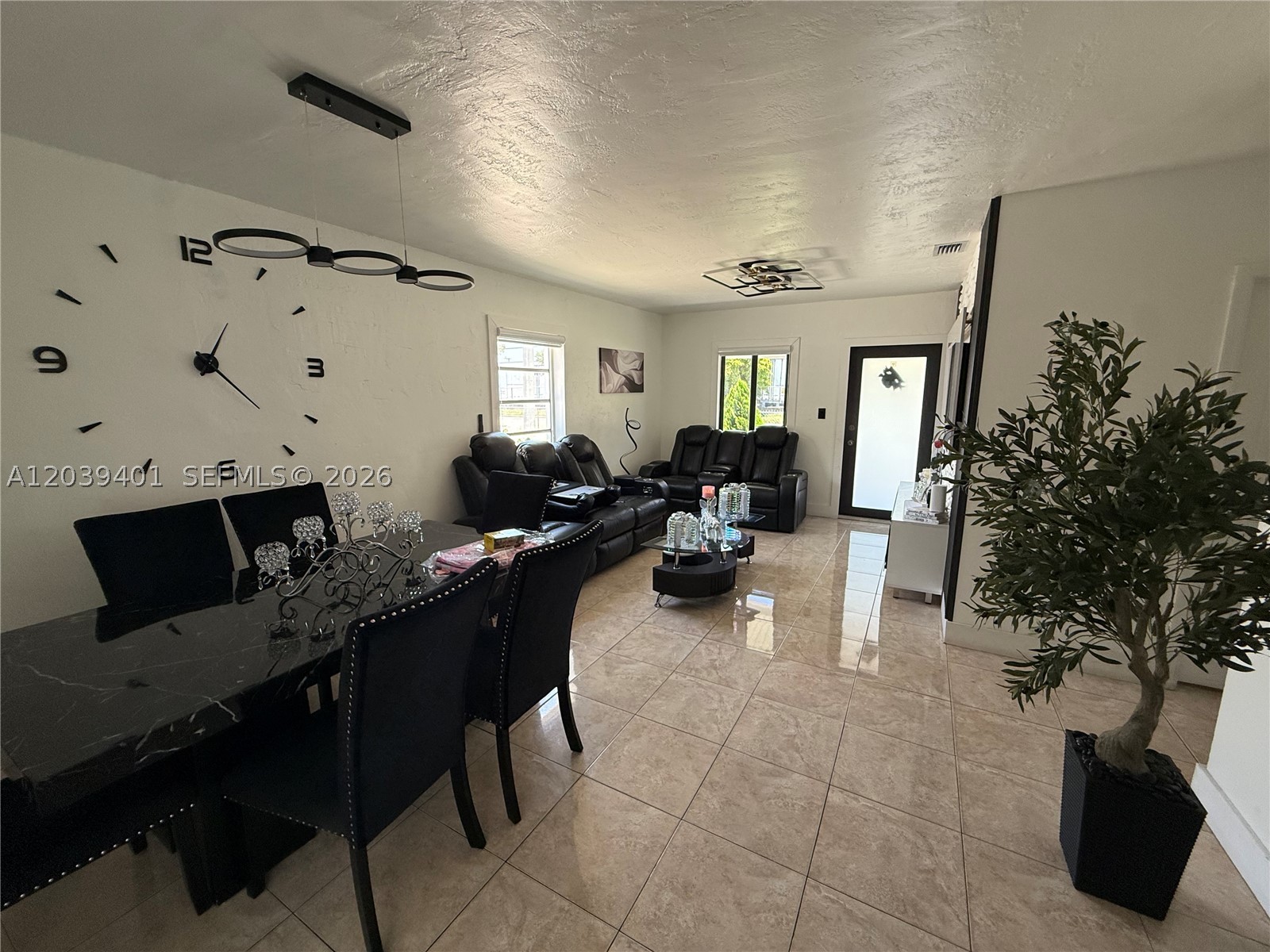 LINDEN GARDENS - Residential