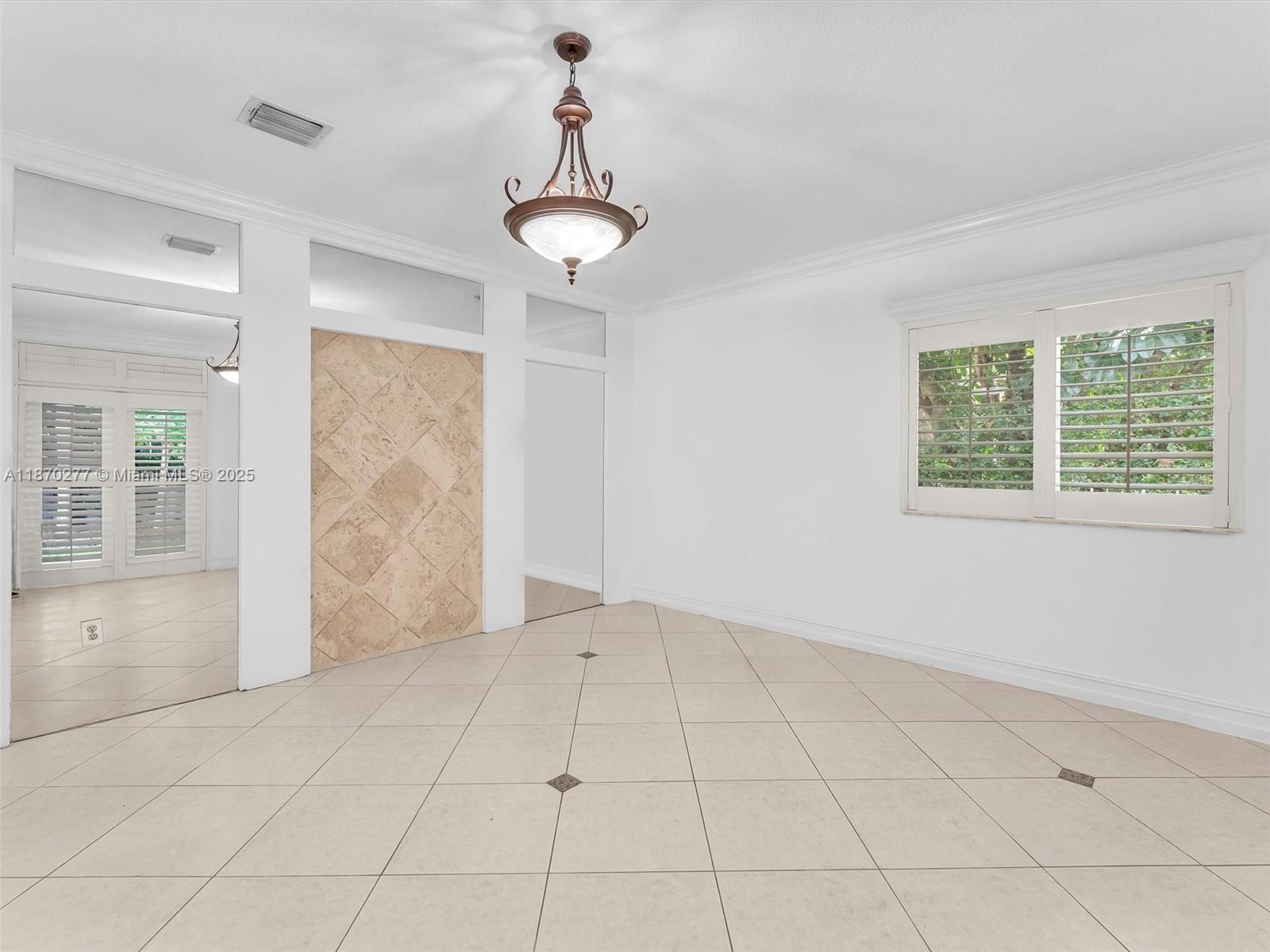 TAMIAMI PLACE PLAN 1 - Residential Lease