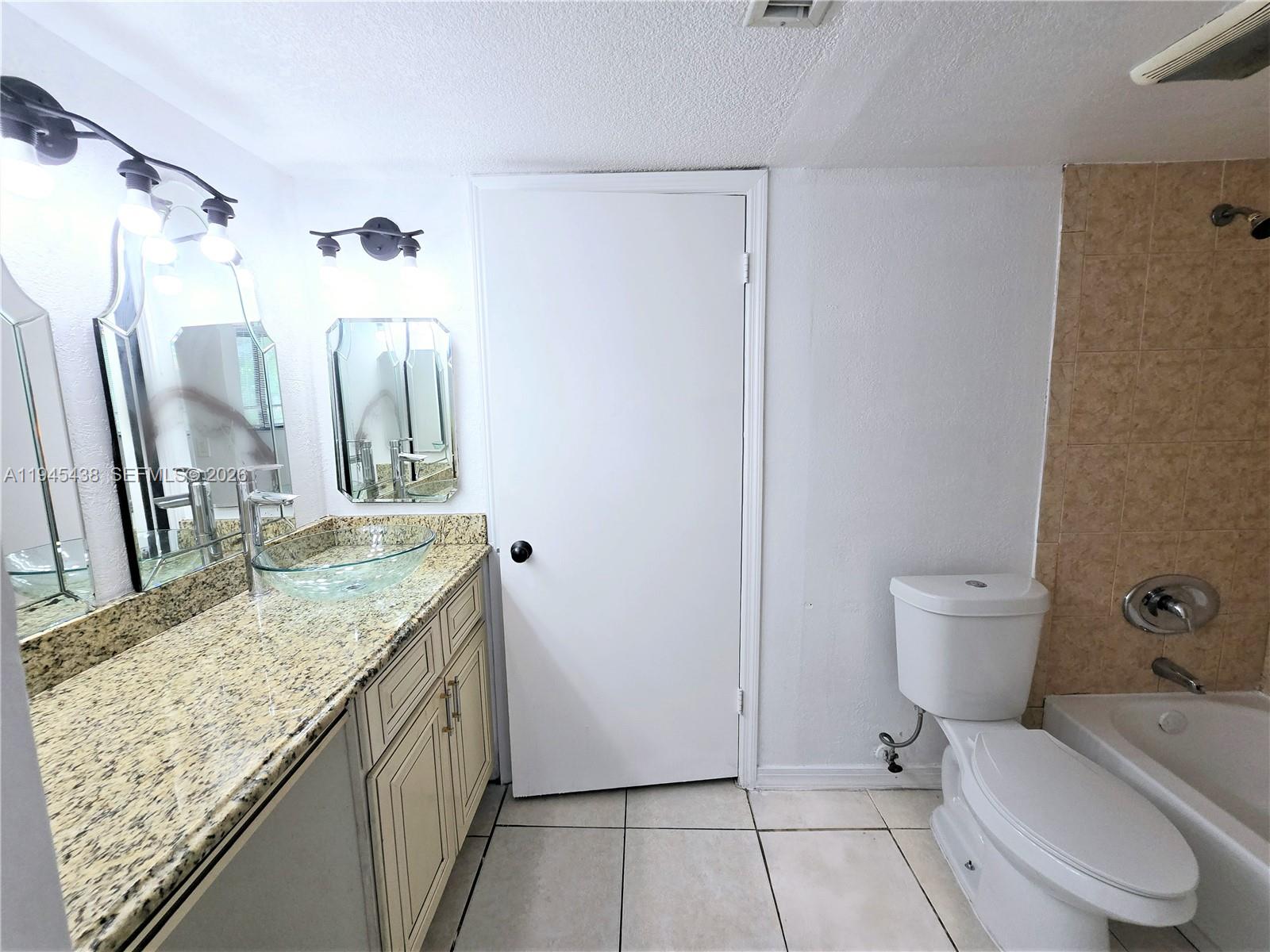 PRESIDENTIAL GOLFVIEW - Residential