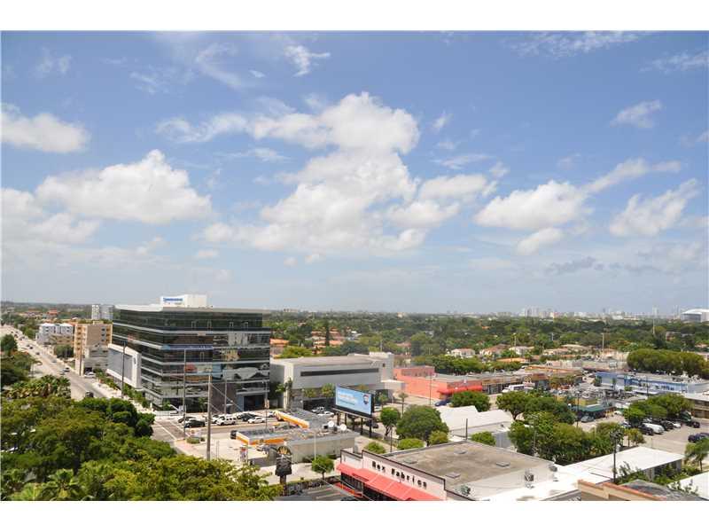PUERTA DE PALMAS CONDO - Residential Lease