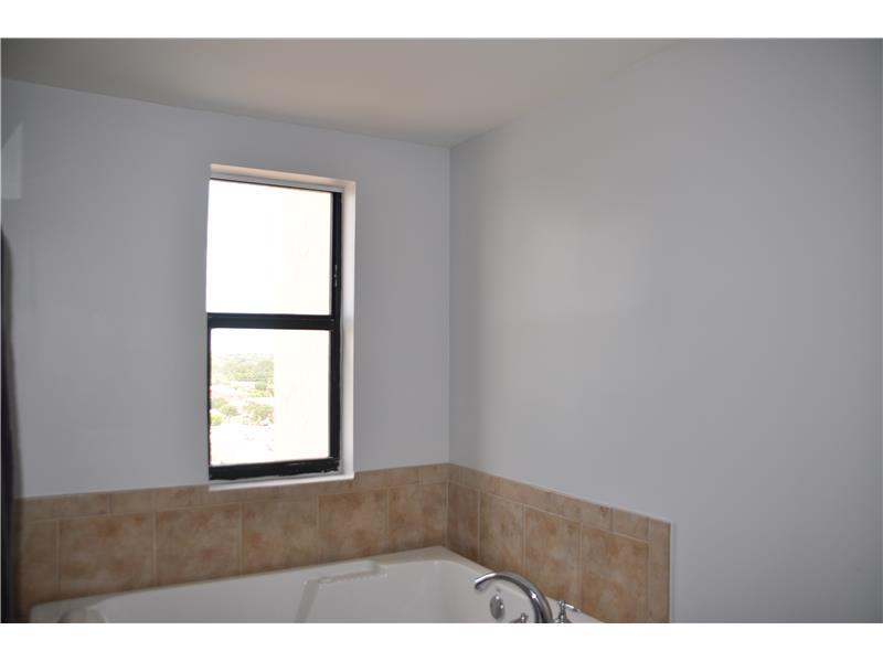 PUERTA DE PALMAS CONDO - Residential Lease