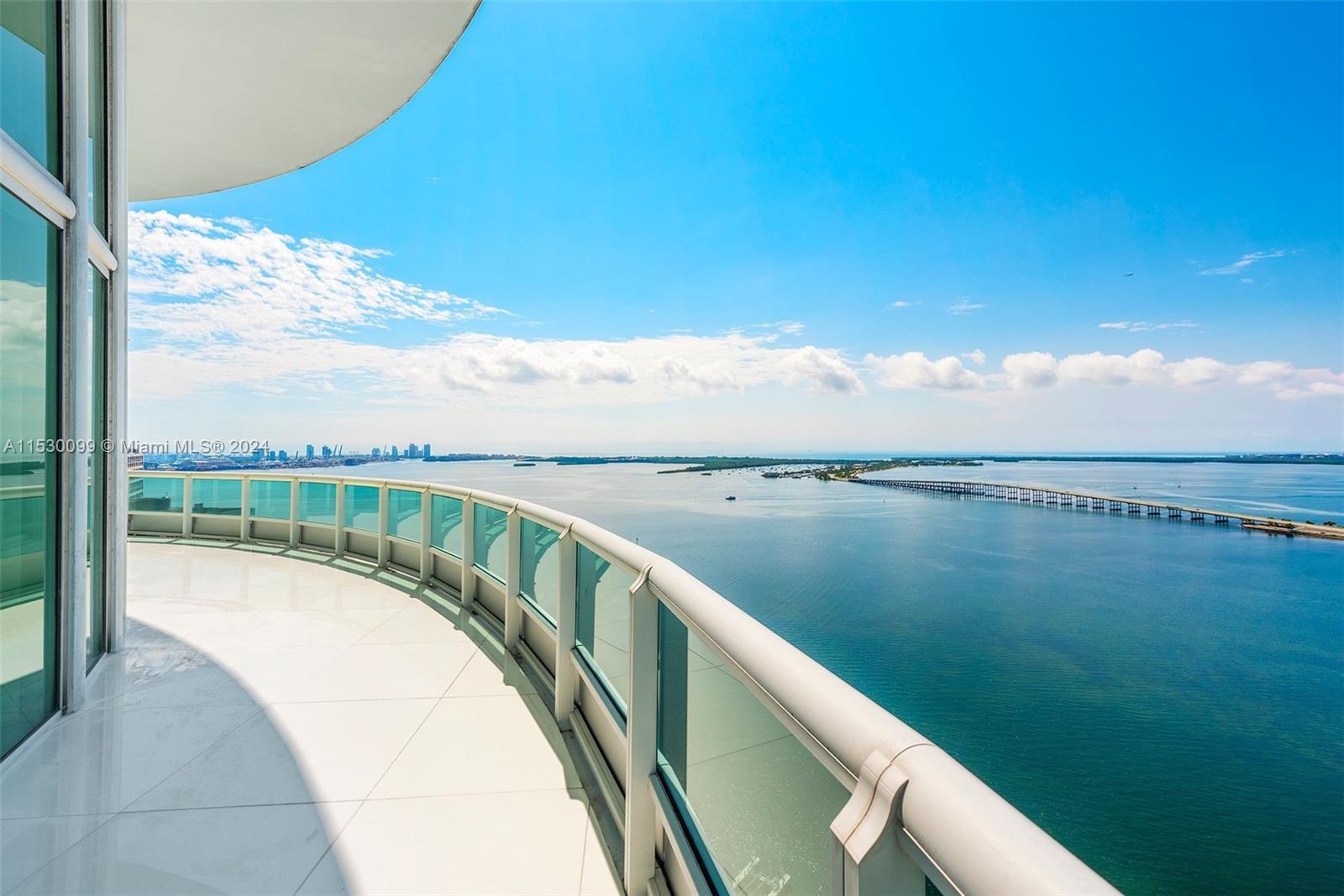 SANTA MARIA CONDO - Residential