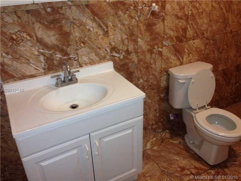MERCEDITAS SUB - Residential Lease
