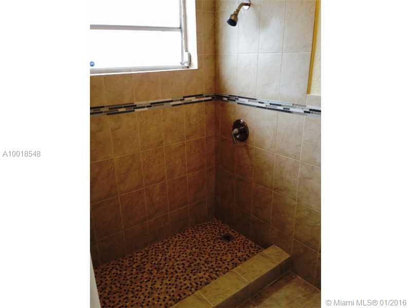 MERCEDITAS SUB - Residential Lease