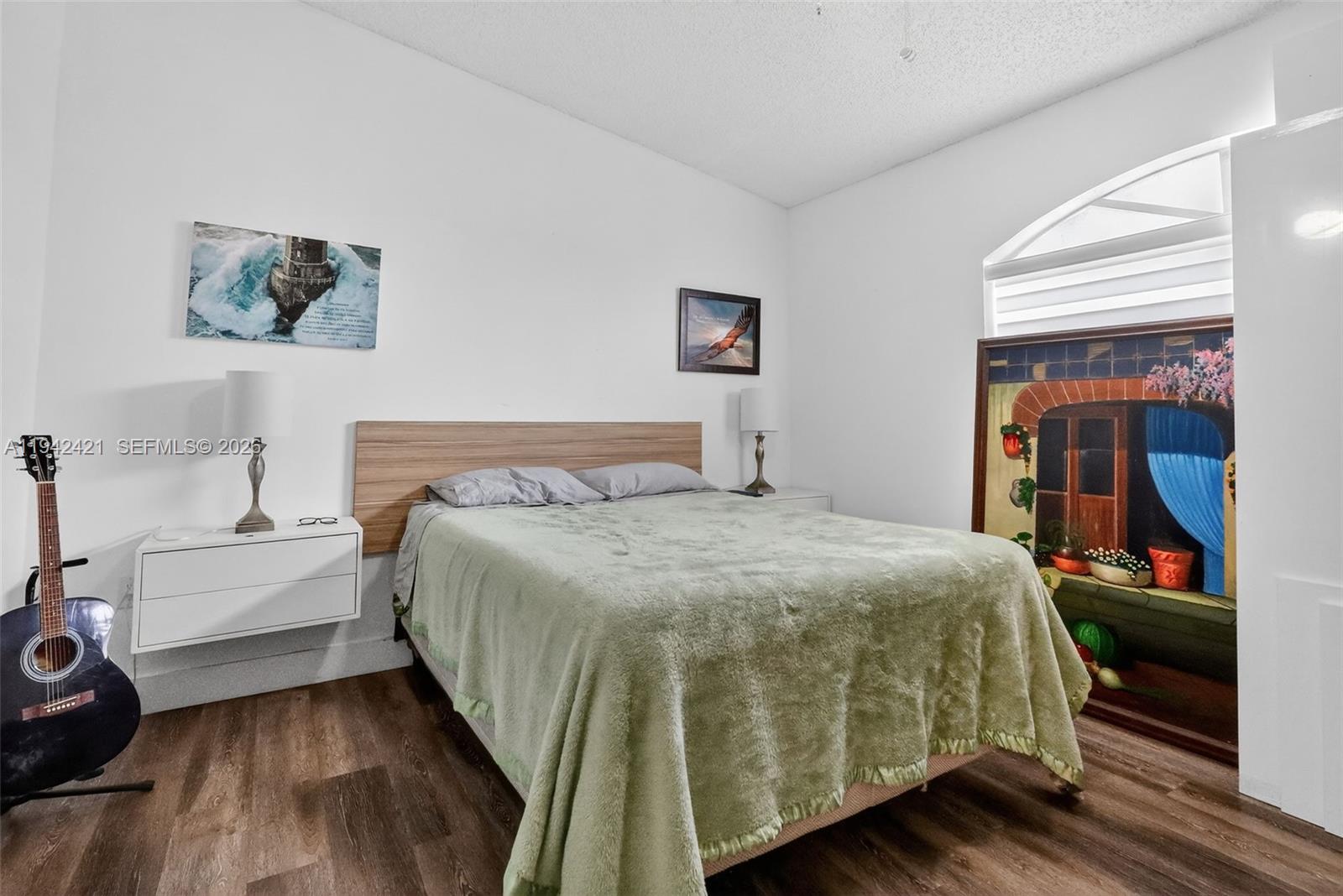 IBIS VILLA AT MIAMI GARDE - Residential