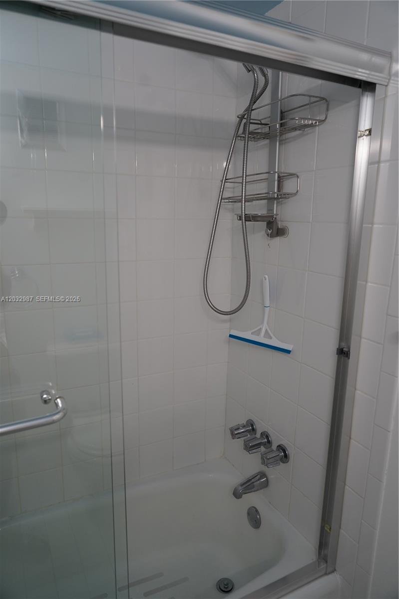 CHELSEA BAYVIEW CONDO - Residential Lease
