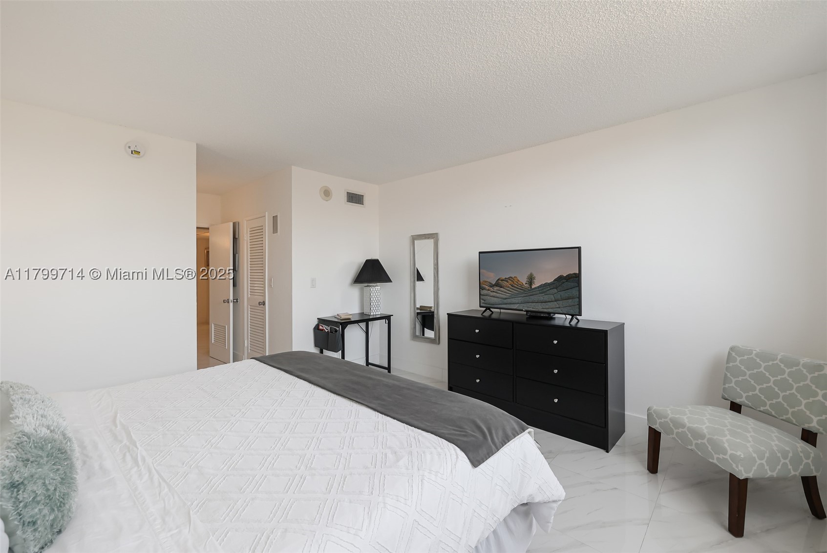 OCEAN RESERVE CONDO - Residential