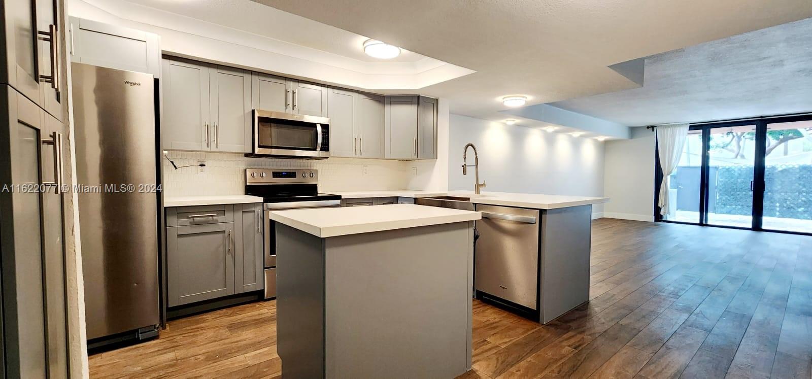 SUNSET KENDALL VILLAS - Residential Lease