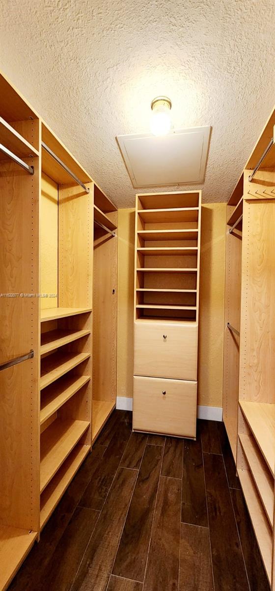 SUNSET KENDALL VILLAS - Residential Lease