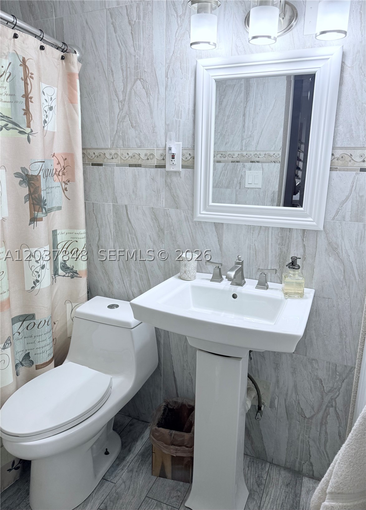 LINWOOD GARDENS NO 2 - Residential