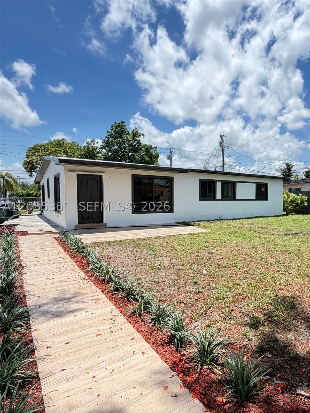 WEST CORAL PARK - Residential