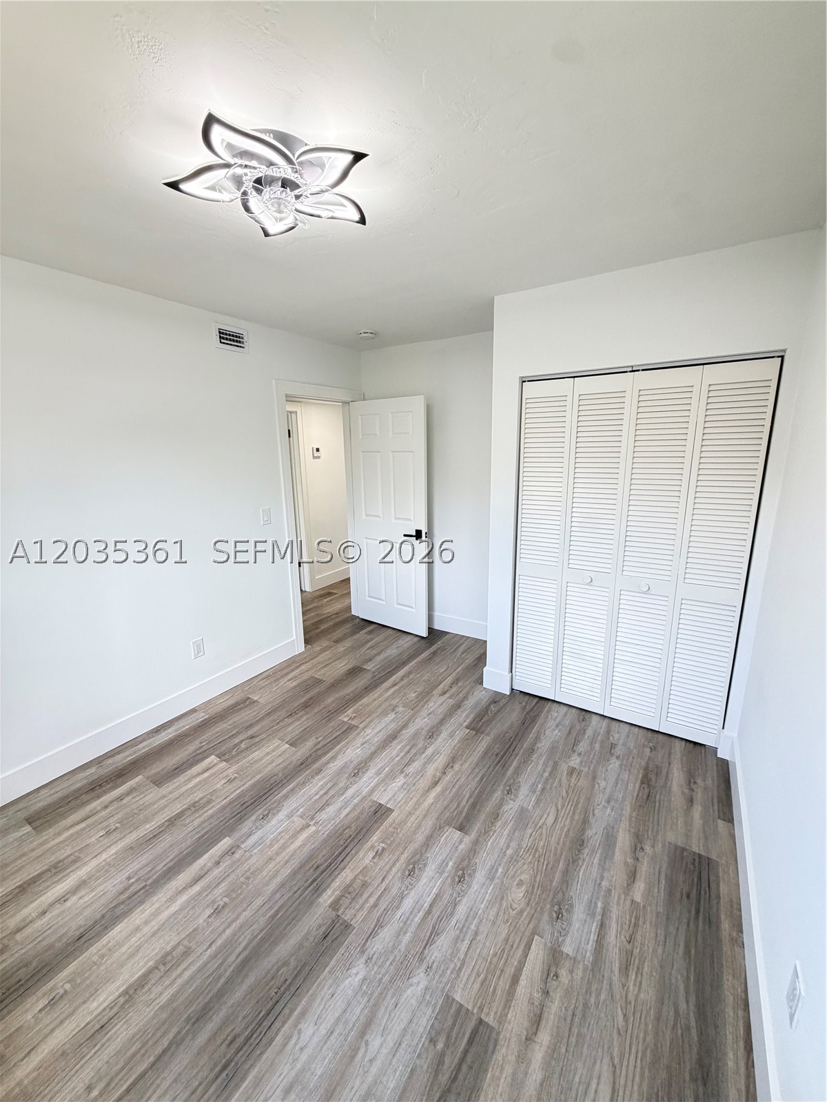 WEST CORAL PARK - Residential