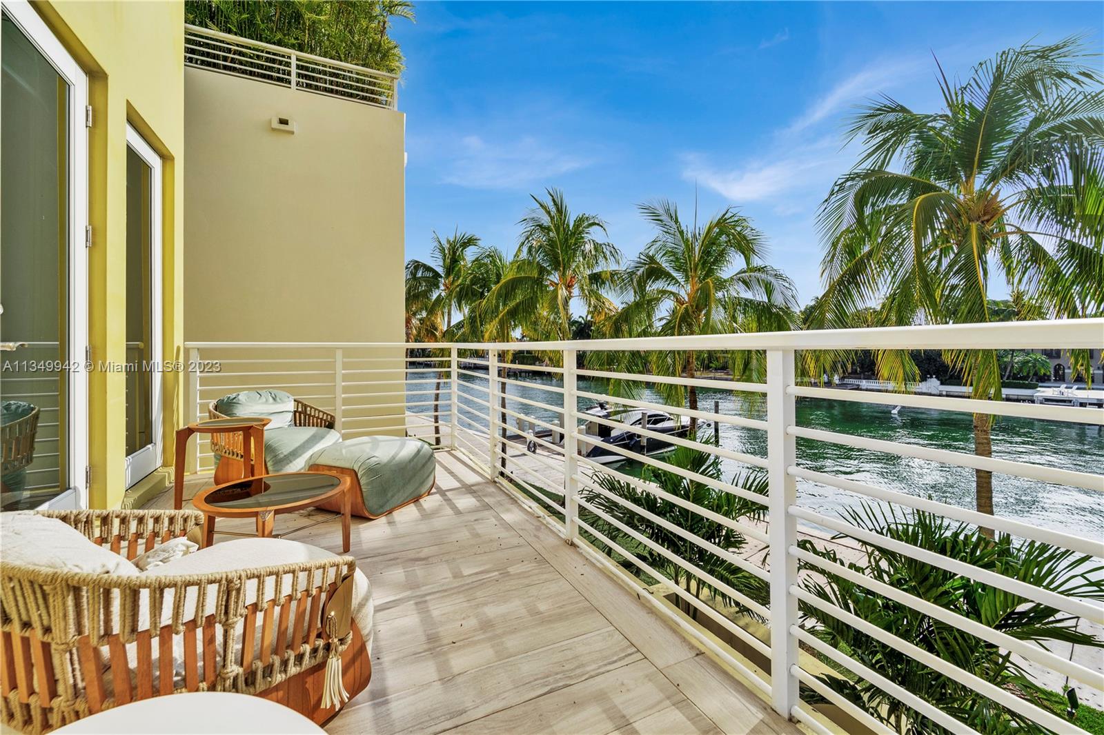 AQUA AT ALLISON ISLAND - Residential