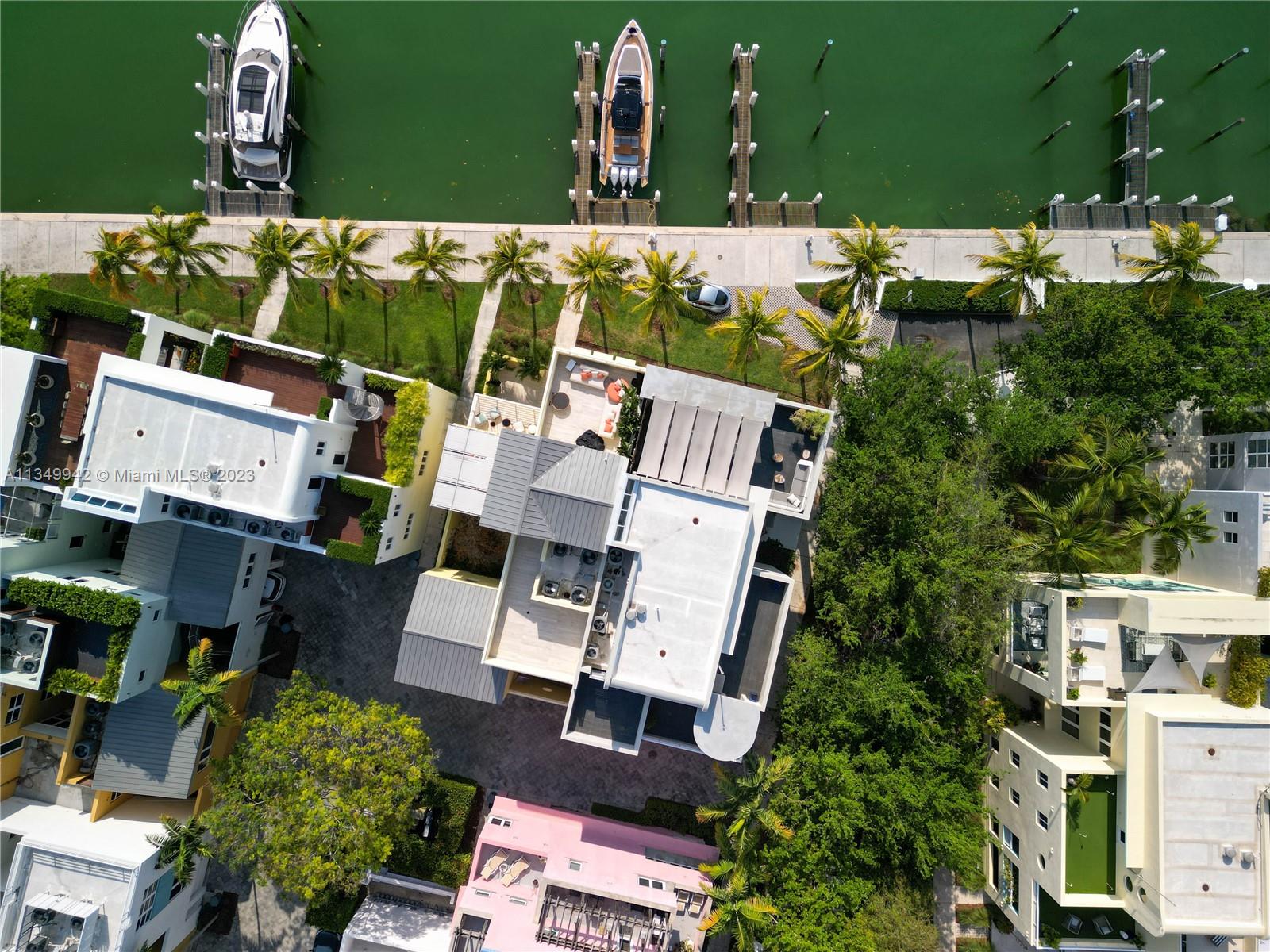 AQUA AT ALLISON ISLAND - Residential