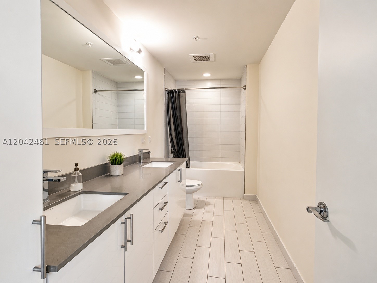 NINE AT MARY BRICKELL VIL - Residential Lease
