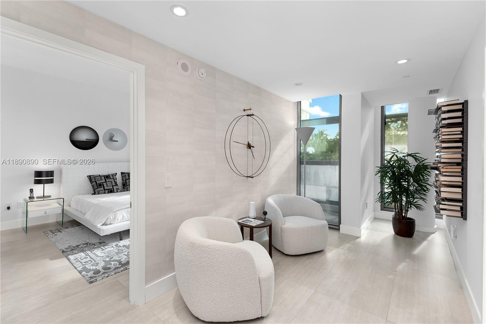 PARAISO BAY CONDO - Residential