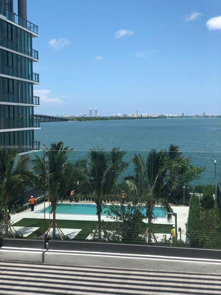 PARAISO BAY CONDO - Residential