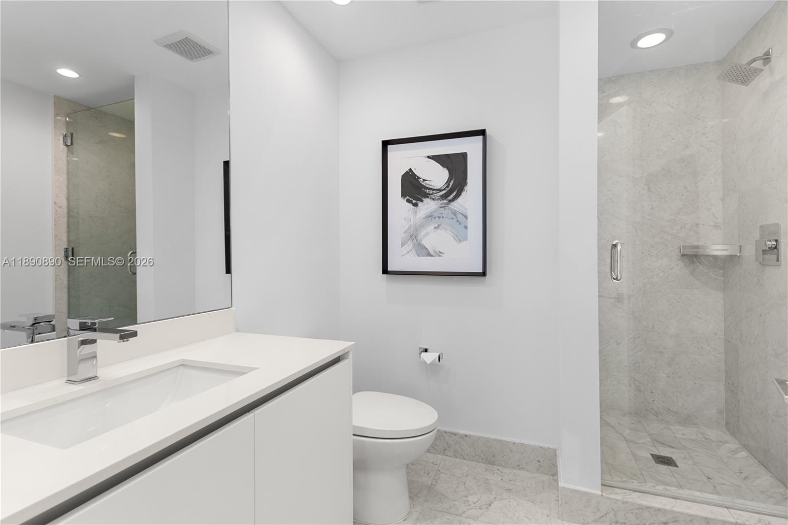 PARAISO BAY CONDO - Residential