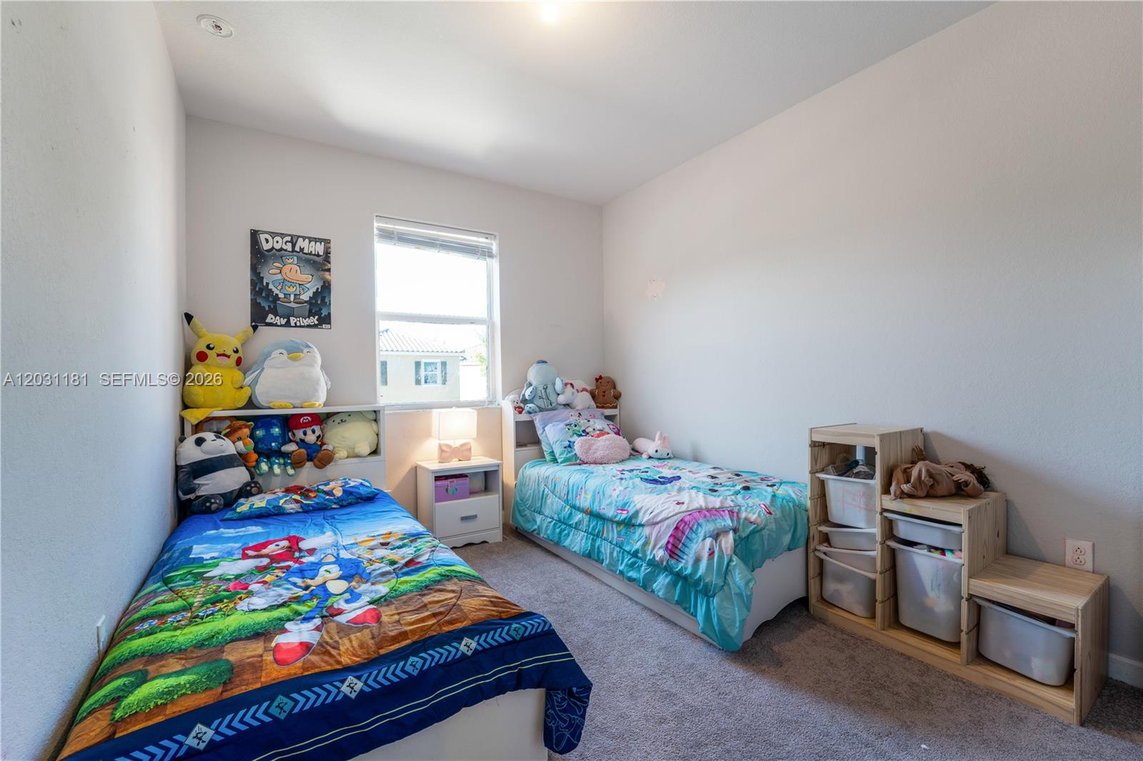 KENDALL COMMONS TOWNHOMES - Residential