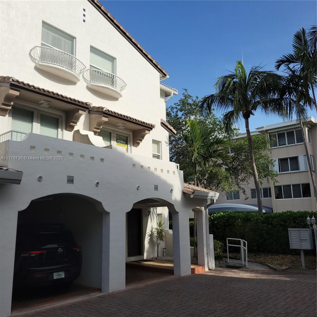 RESERVE AT OCEAN WALK VIL - Residential