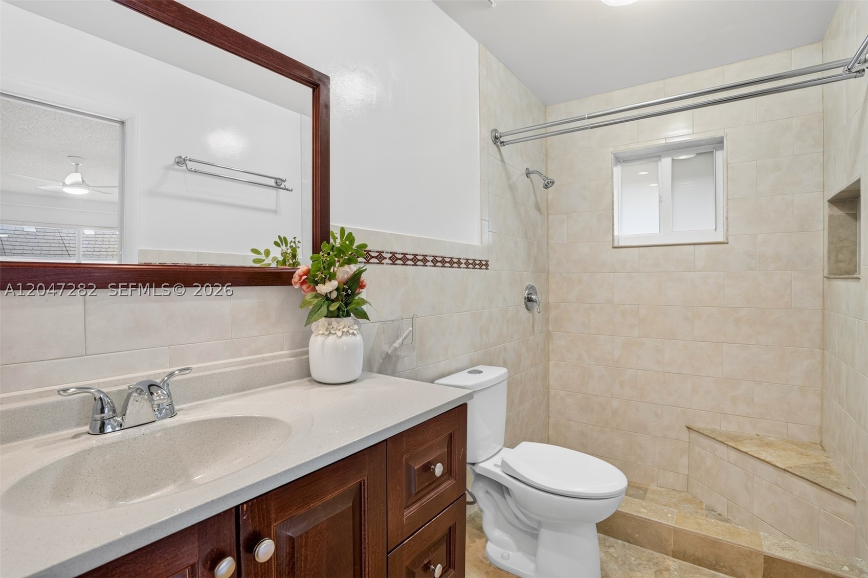 SPRINGTREE LAKES - Residential