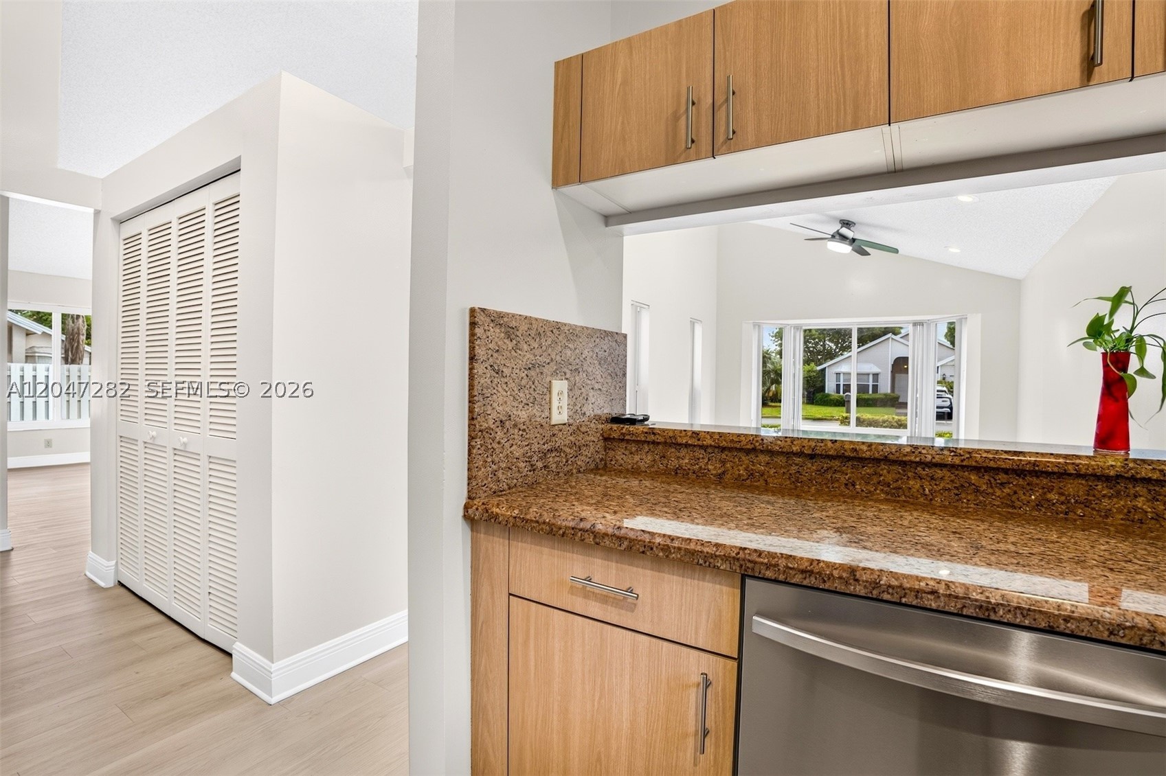SPRINGTREE LAKES - Residential