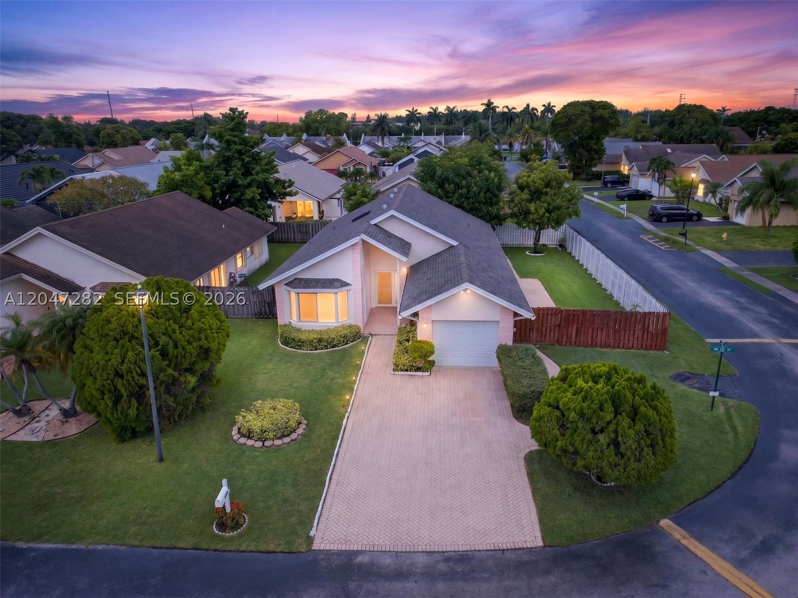 SPRINGTREE LAKES - Residential