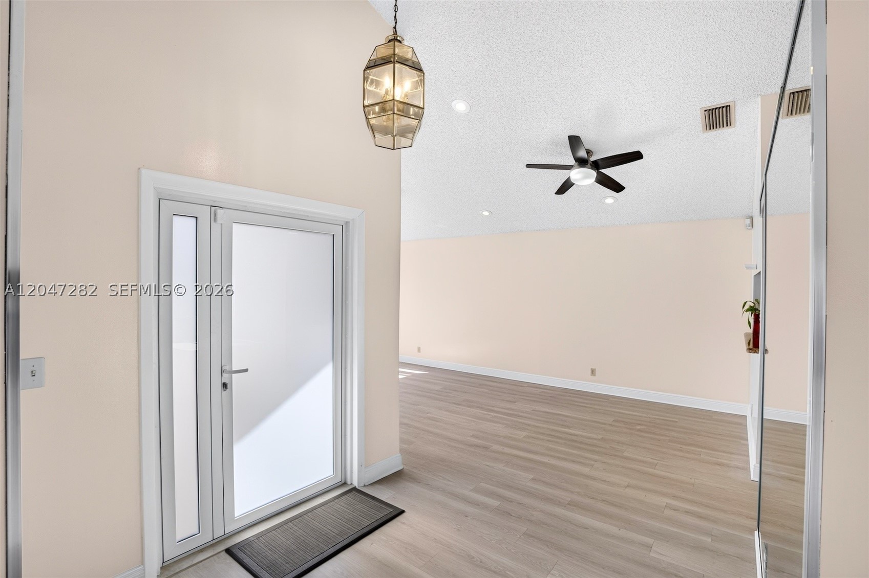 SPRINGTREE LAKES - Residential
