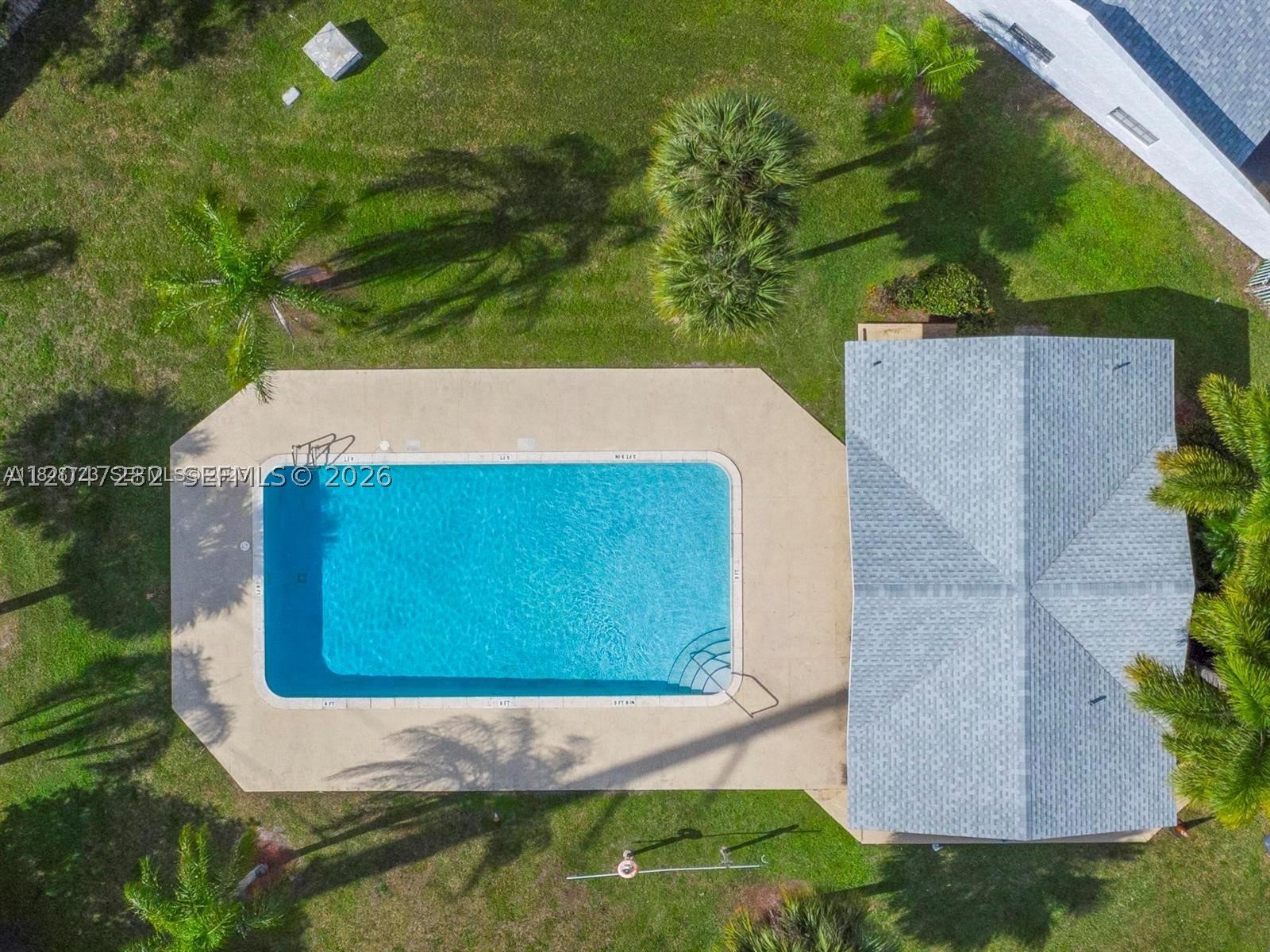 SPRINGTREE LAKES - Residential