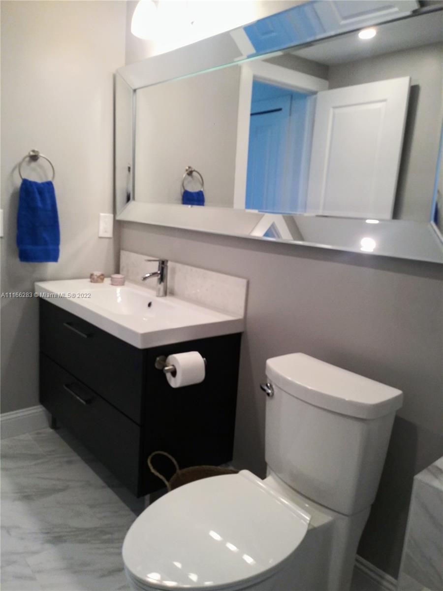 MIDDLE RIVER TOWER CONDO - Residential Lease