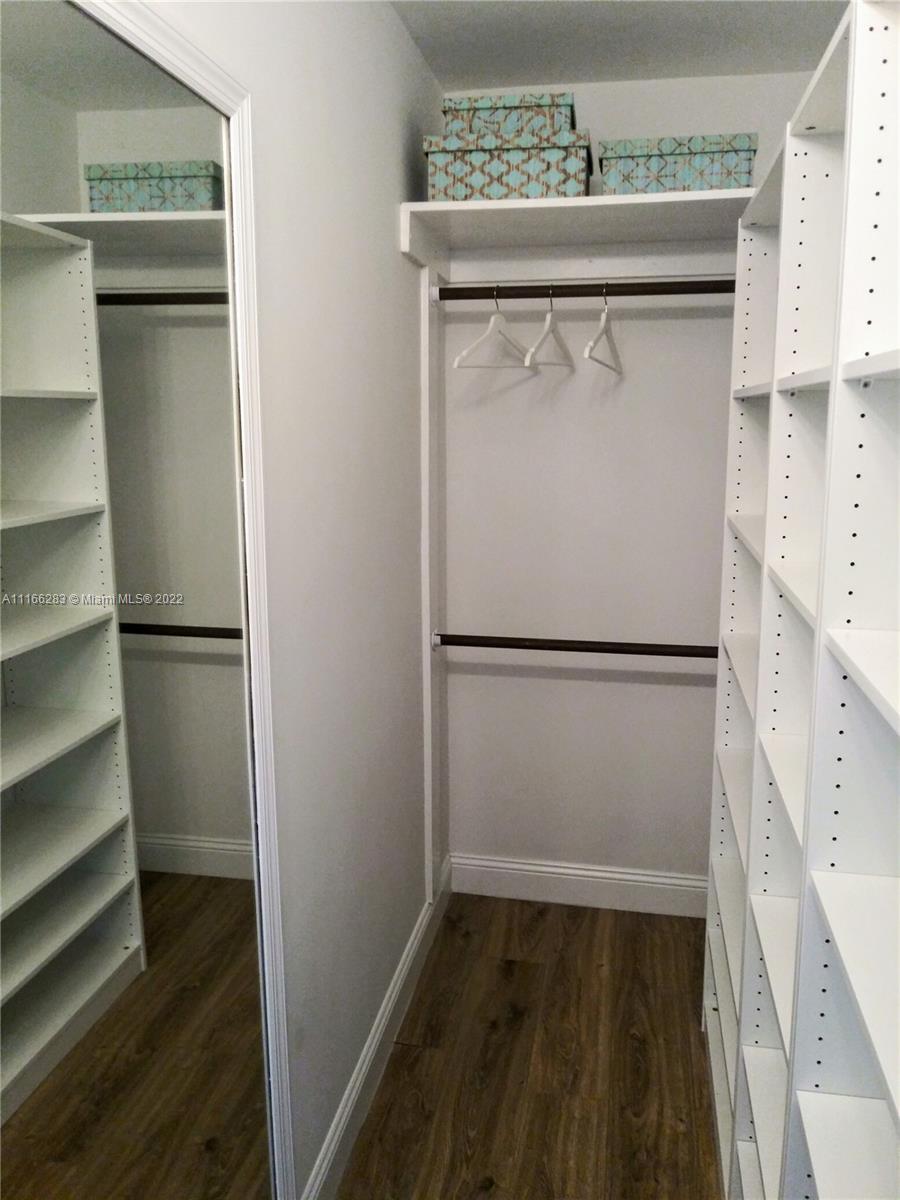 MIDDLE RIVER TOWER CONDO - Residential Lease