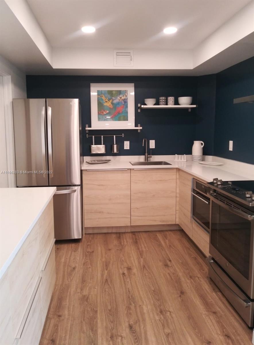MIDDLE RIVER TOWER CONDO - Residential Lease