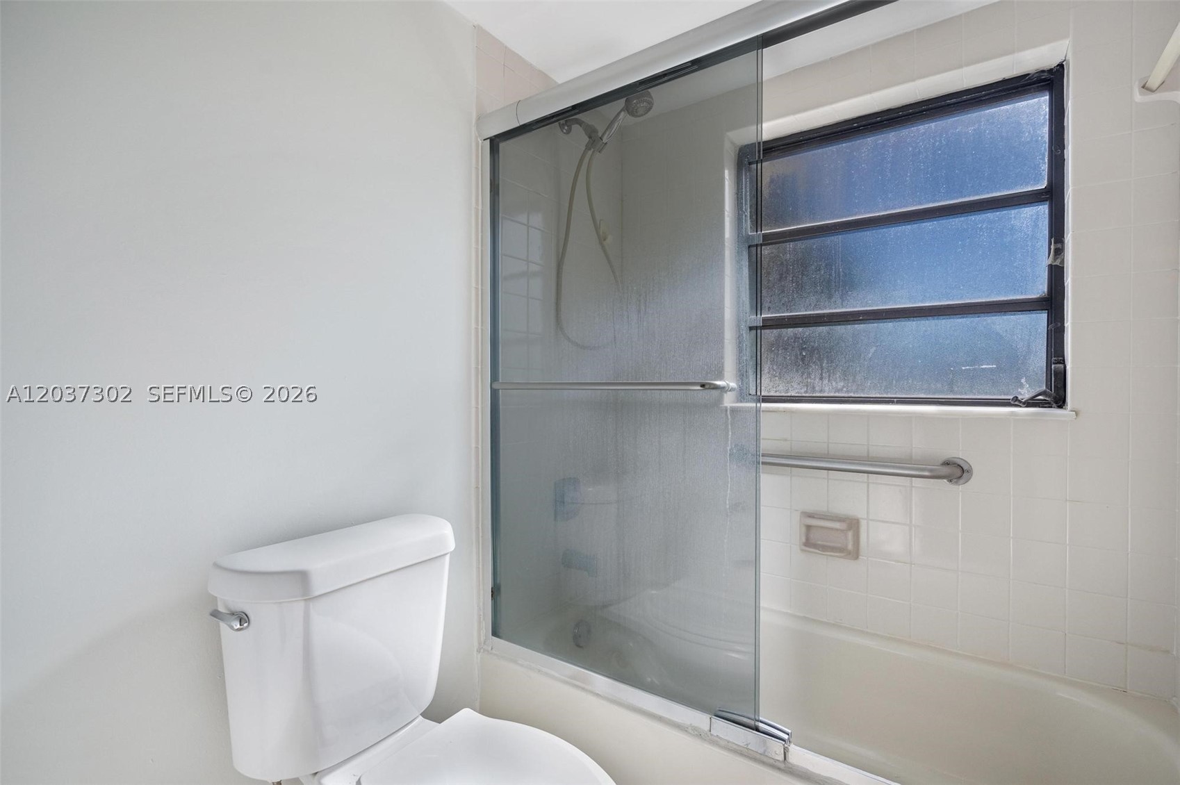 KENLAND BEND SOUTH CONDO - Residential Lease