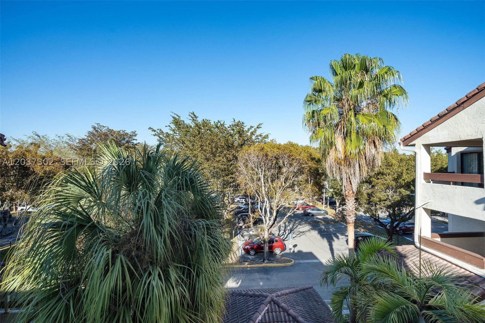 KENLAND BEND SOUTH CONDO - Residential Lease