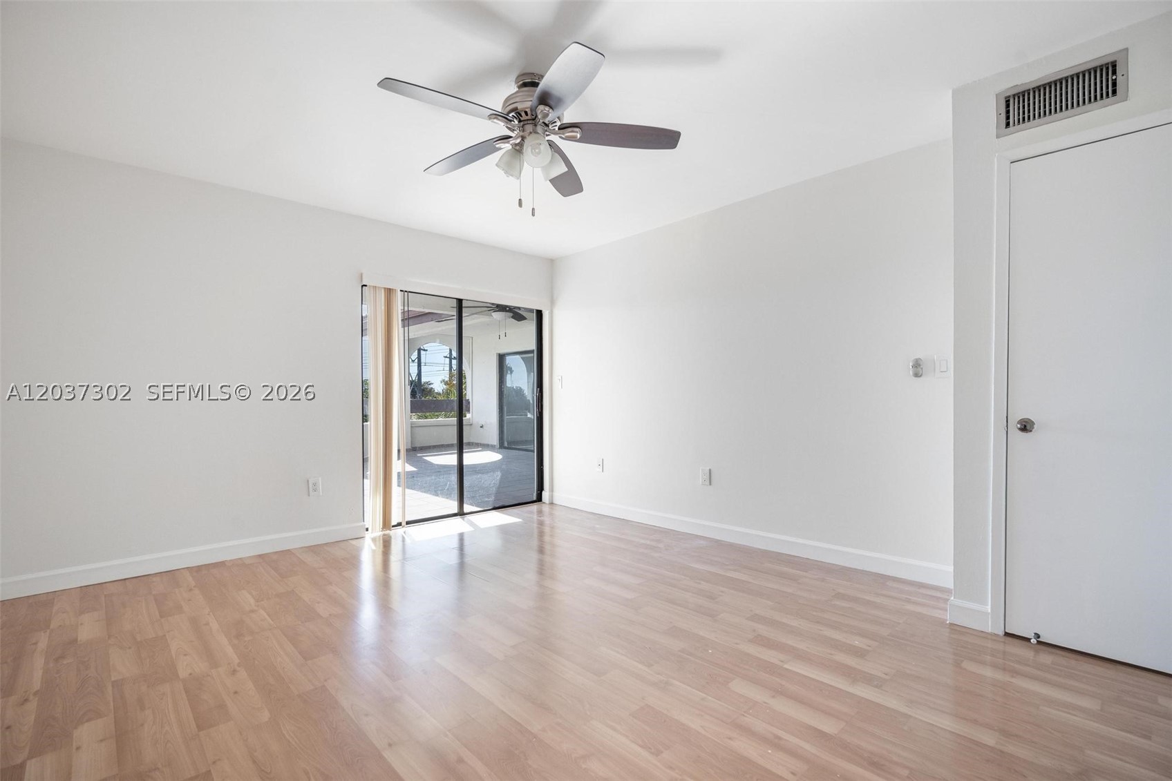 KENLAND BEND SOUTH CONDO - Residential Lease