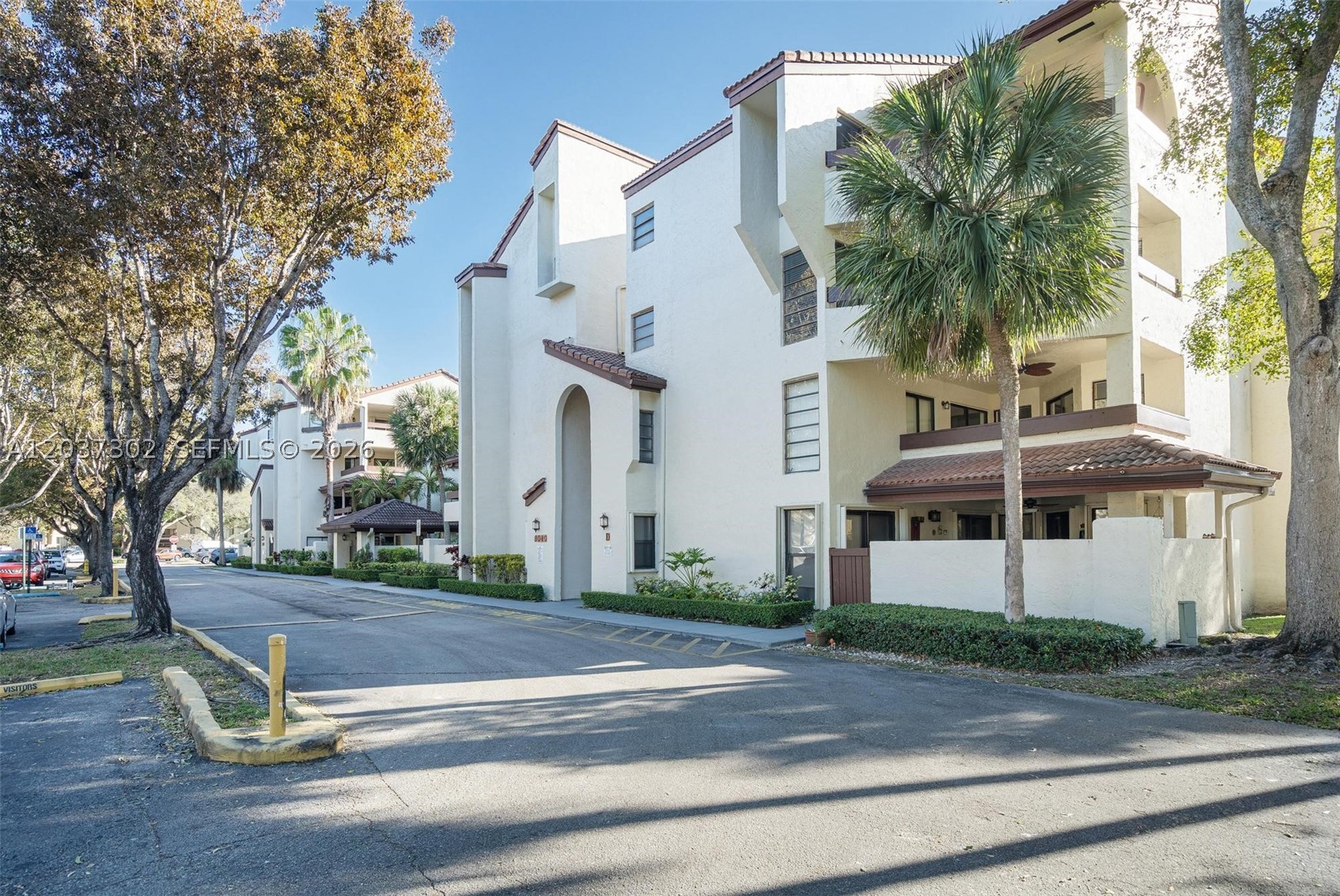 KENLAND BEND SOUTH CONDO - Residential Lease