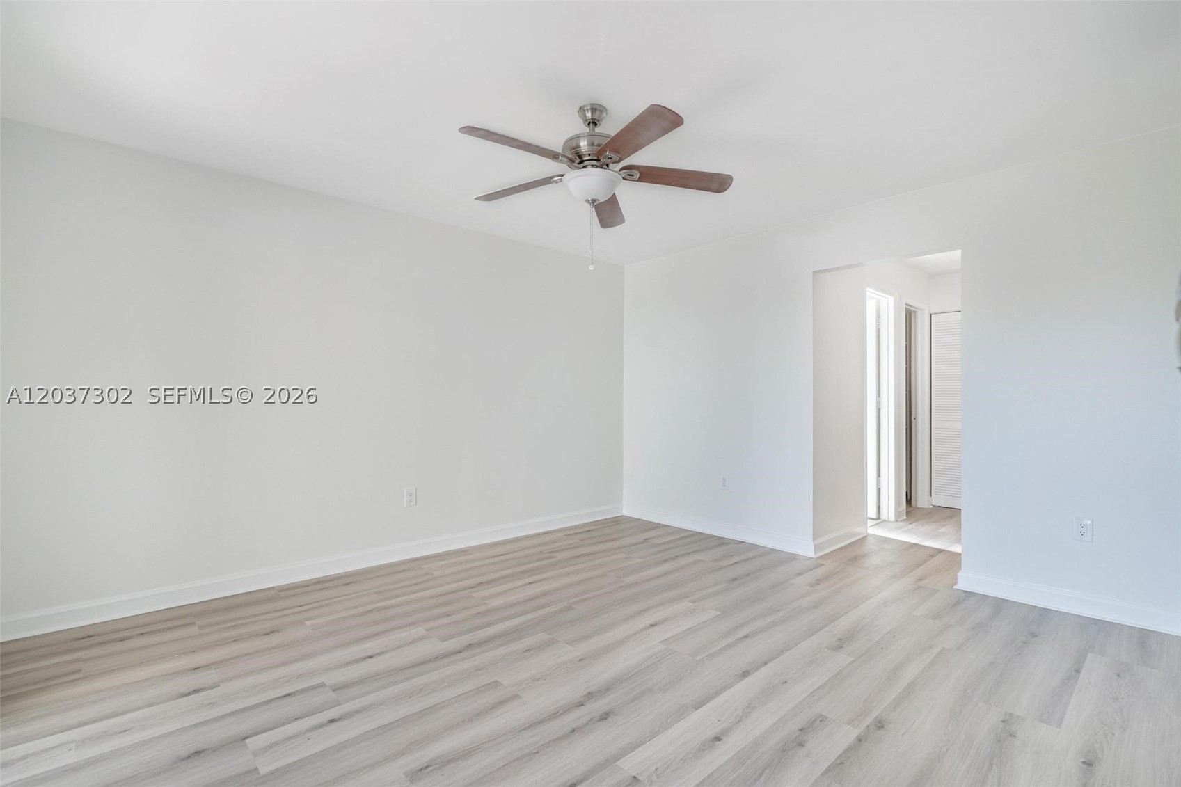 KENLAND BEND SOUTH CONDO - Residential Lease