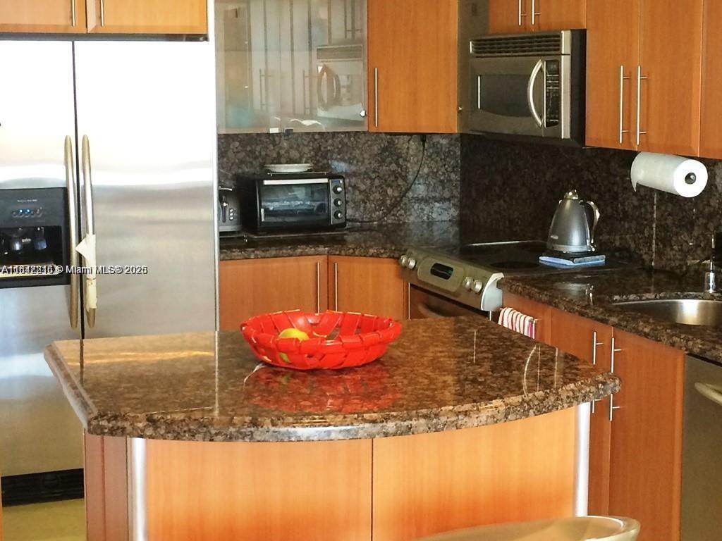 CORONADO CONDO- TOWER II - Residential