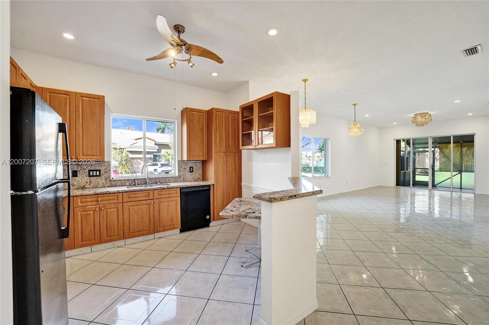 LOMBARDY REPLAT - Residential