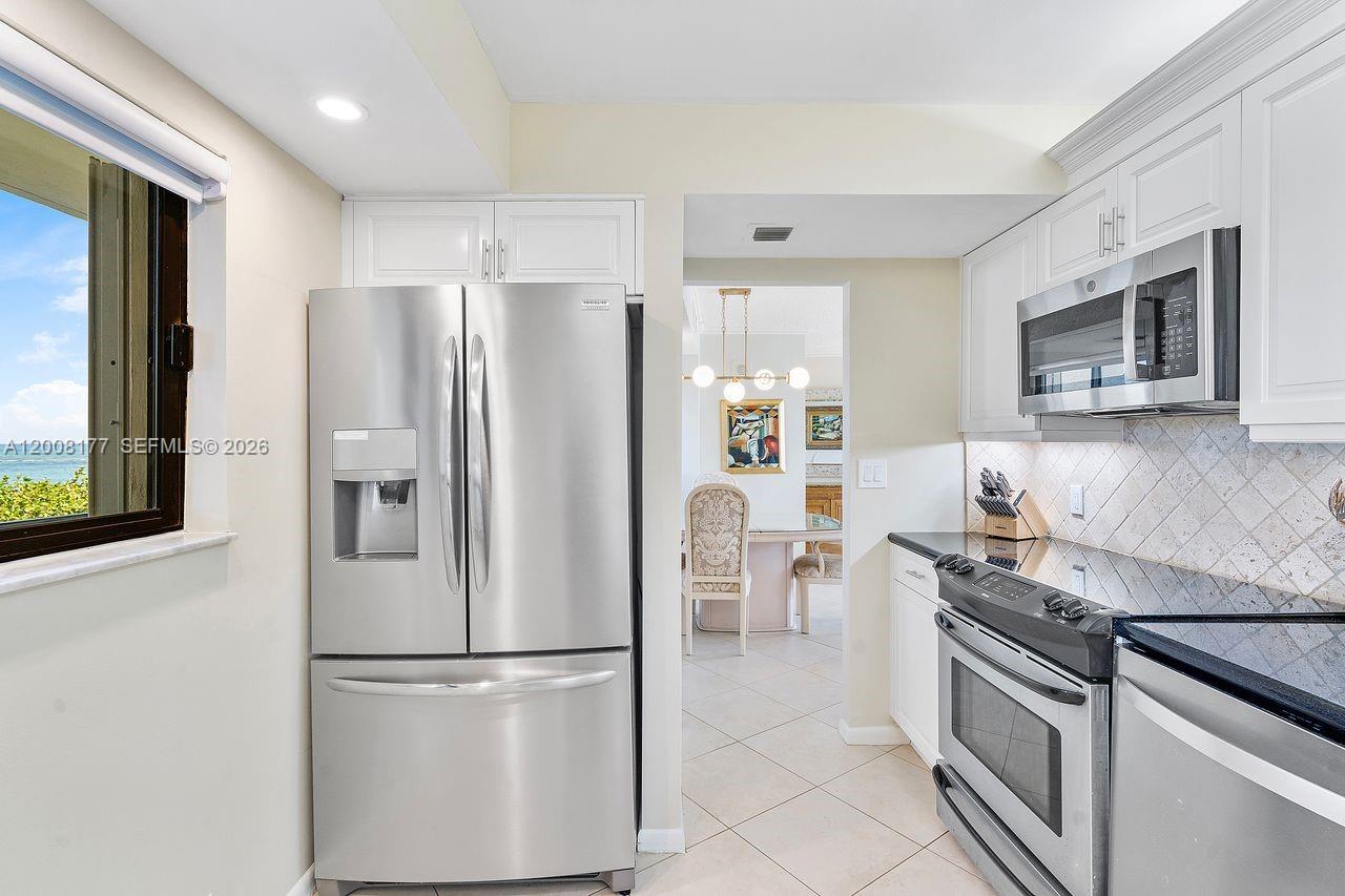 OCEAN TRAIL CONDO IV - Residential