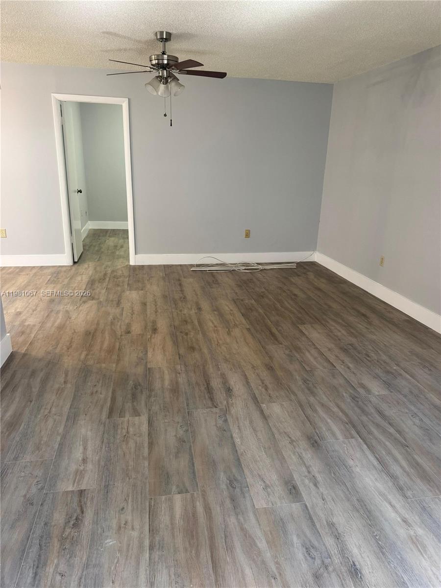 LIME BAY CONDOMINIUM 8 - Residential