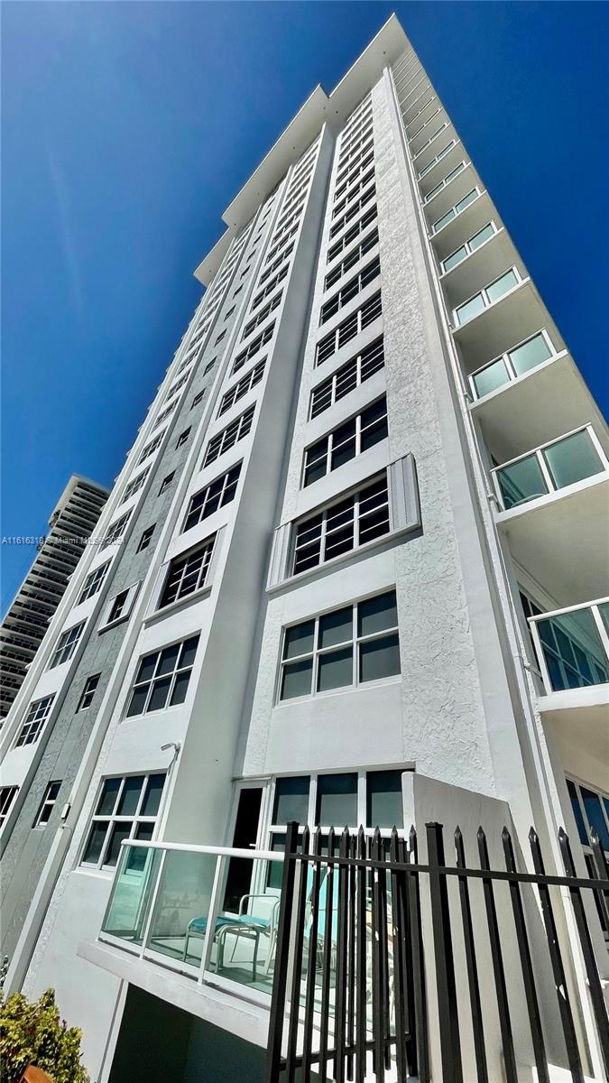RIVIERA CONDO - Residential Lease