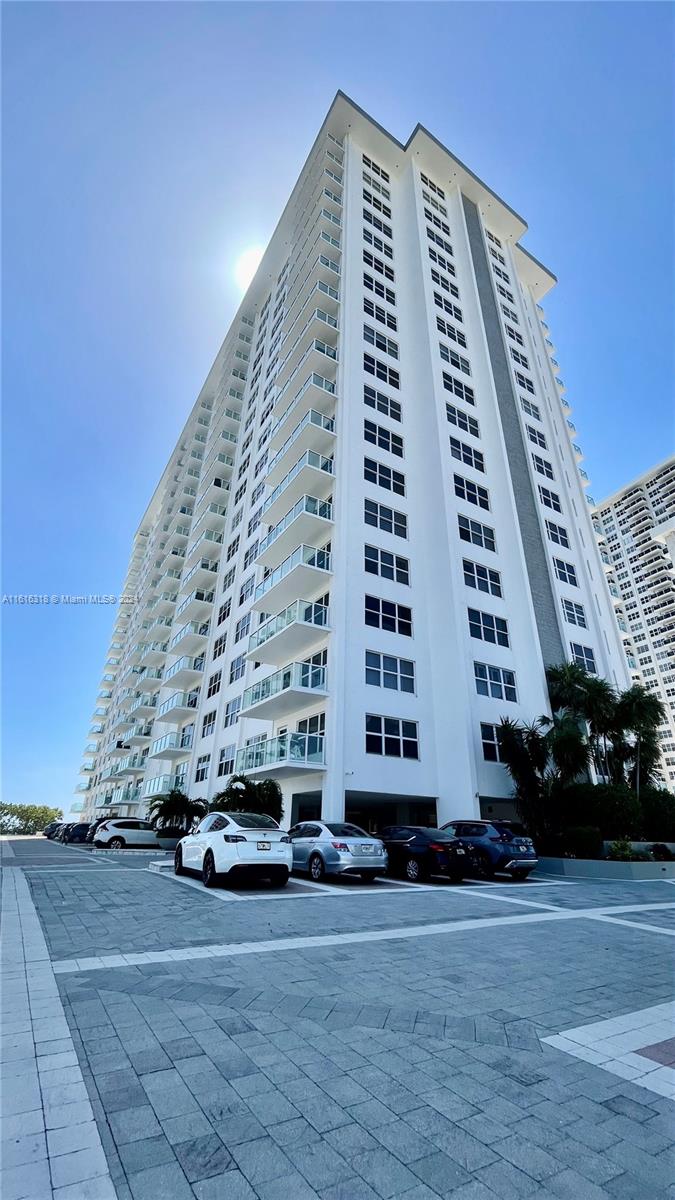 RIVIERA CONDO - Residential Lease