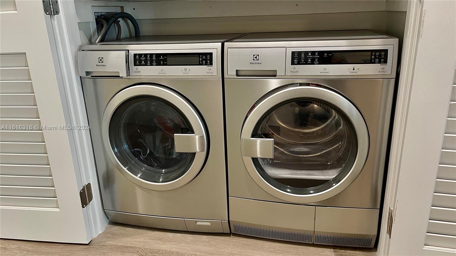 RIVIERA CONDO - Residential Lease